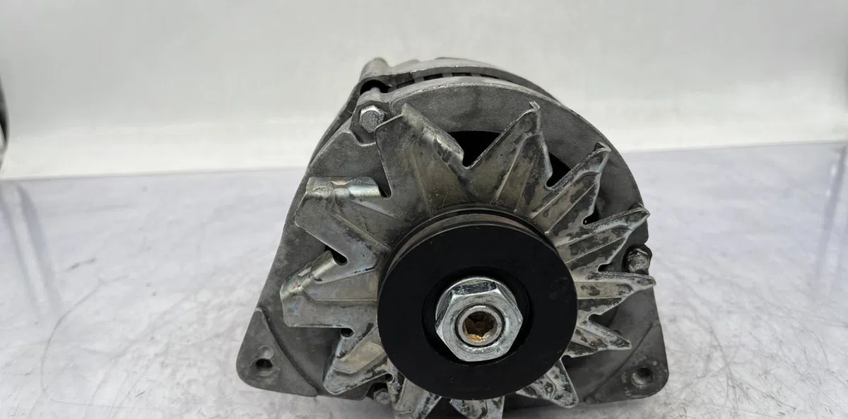 Alternateur FORD FIESTA 3 PHASE 2 occasion