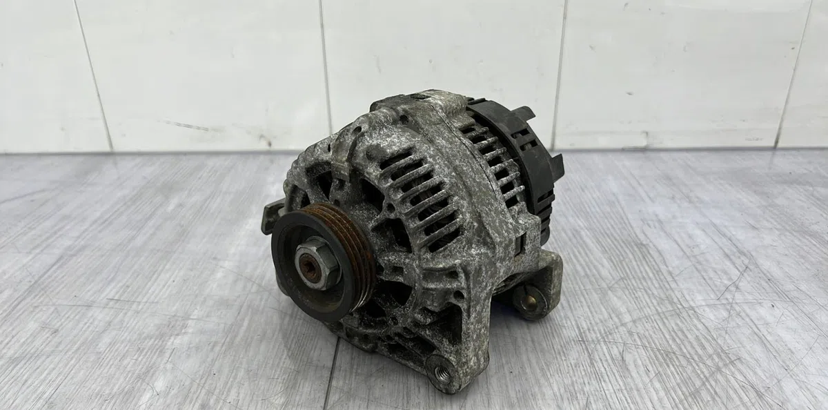 Alternateur RENAULT CLIO 1 PHASE 3 occasion