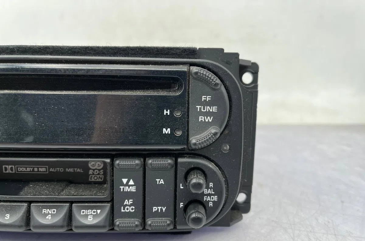 Autoradio CHRYSLER PT CRUISER PHASE 1 BREAK occasion