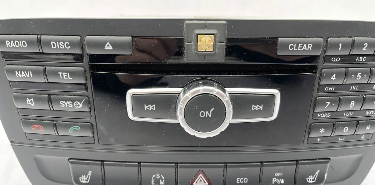 Autoradio MERCEDES CLASSE GLA 156 PHASE 1 occasion