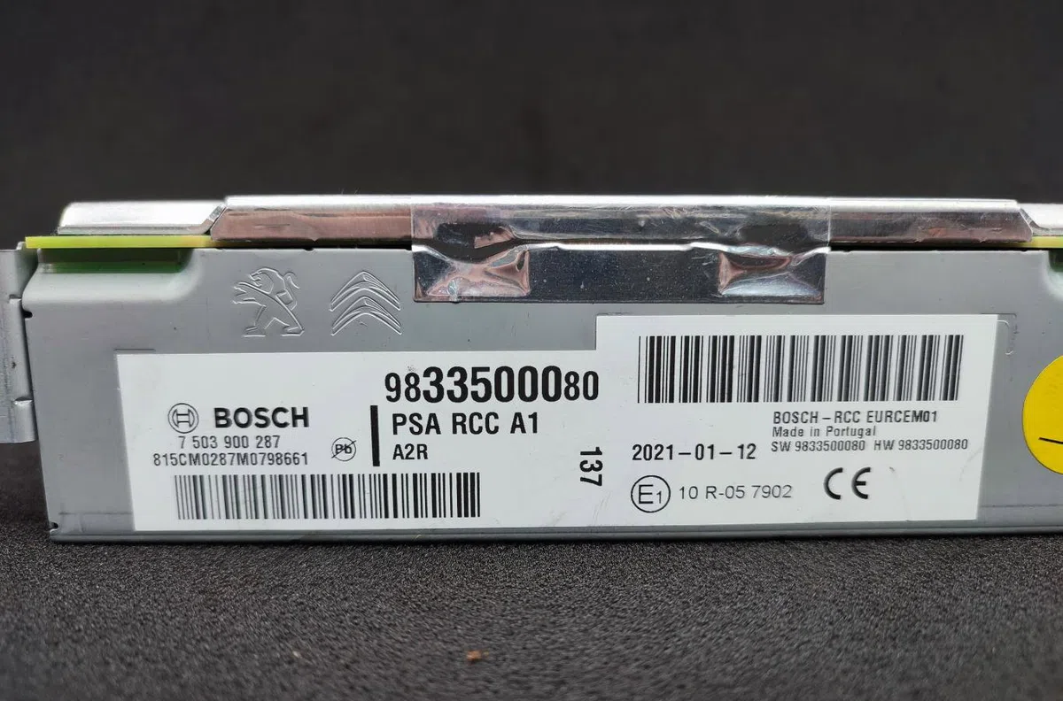 Autoradio OPEL CORSA F PHASE 1 occasion