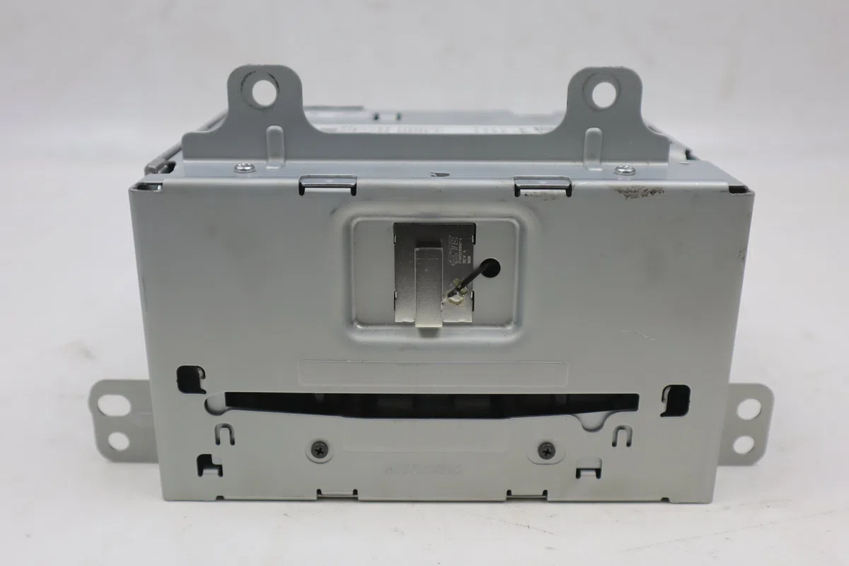 Autoradio Opel MERIVA B Monospace (S10) 1.4 (75) (2010-2017) occasion