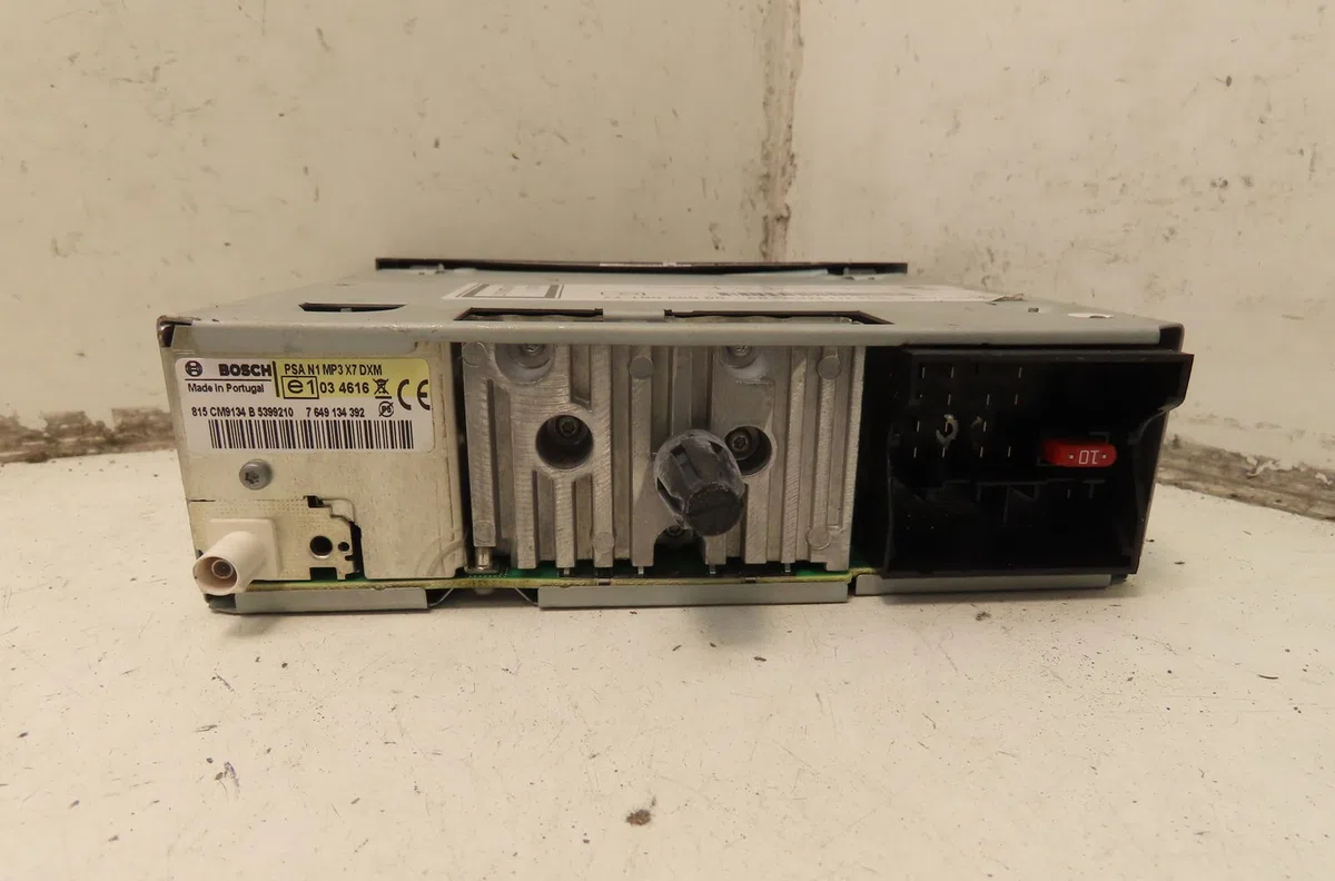 Autoradio Peugeot PARTNER TEPEE 1.6 hdi 90 (2010) occasion