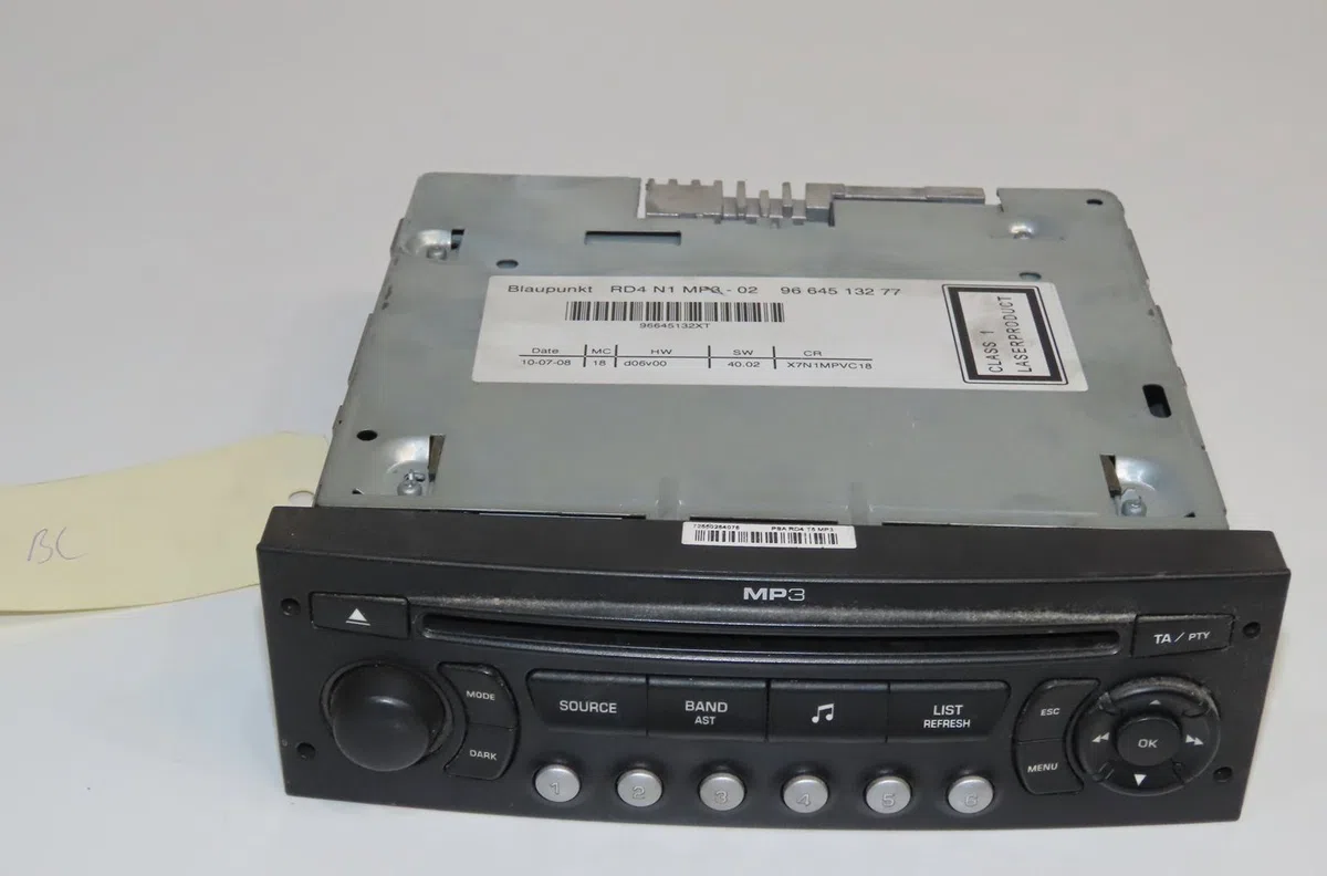 Autoradio Peugeot PARTNER TEPEE 1.6 vti (2008) occasion