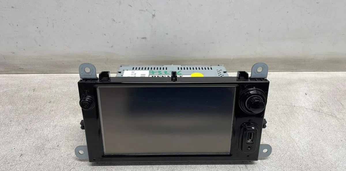 Autoradio RENAULT CLIO 4 PHASE 1 occasion