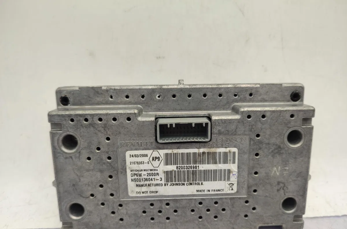 Autoradio RENAULT LAGUNA 2 PHASE 2 BREAK occasion