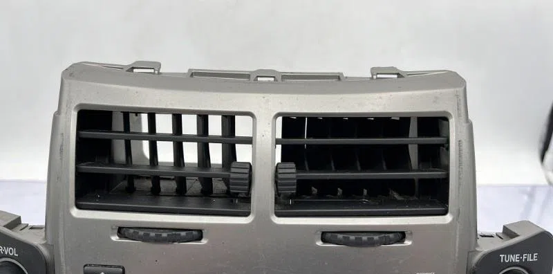 Autoradio TOYOTA YARIS 2 PHASE 2 occasion