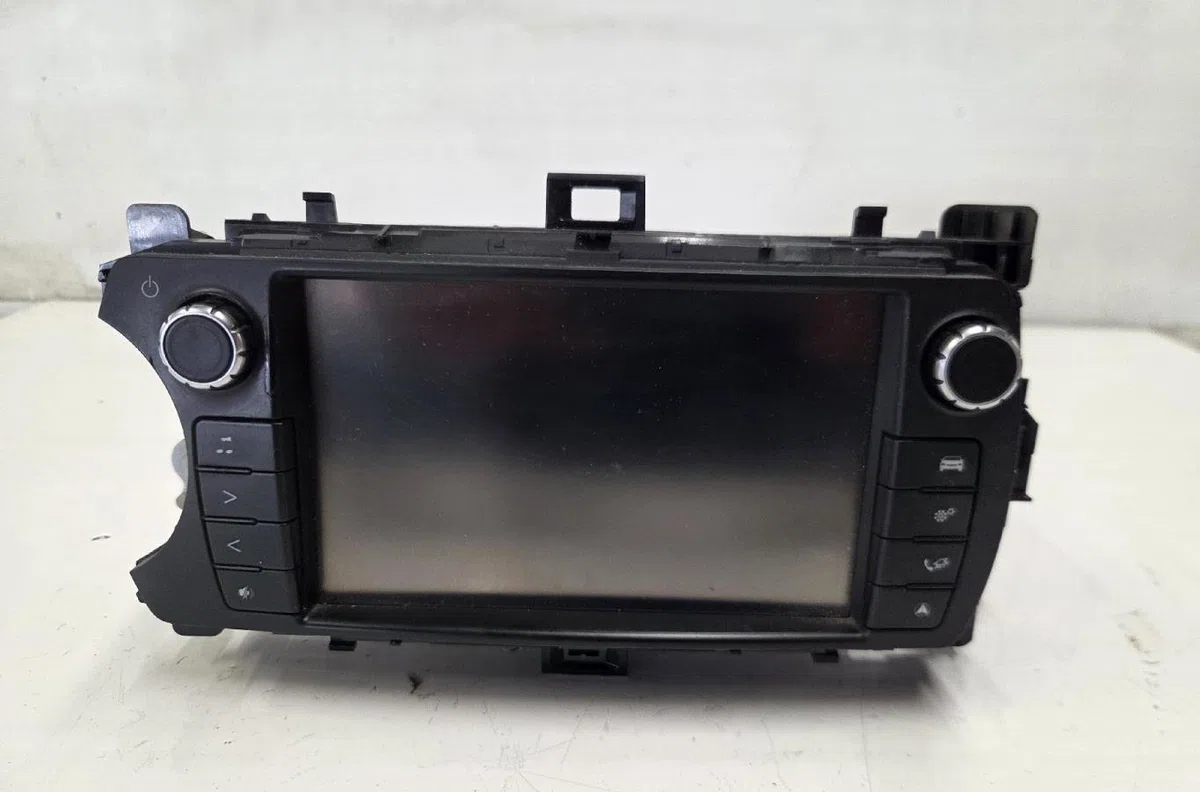 Autoradio TOYOTA YARIS 3 PHASE 2 occasion