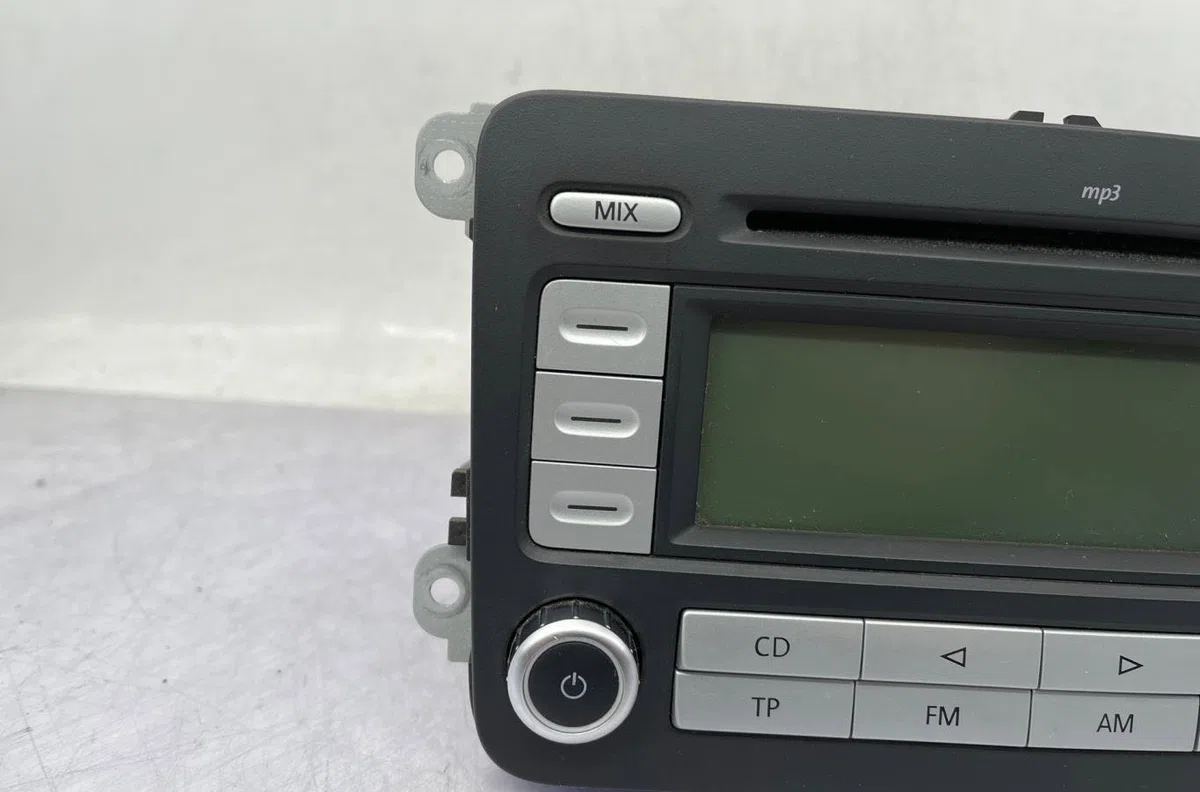 Autoradio VOLKSWAGEN GOLF 5 occasion