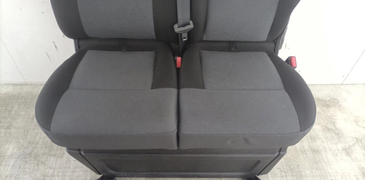 Banquette avant NISSAN NV400 occasion