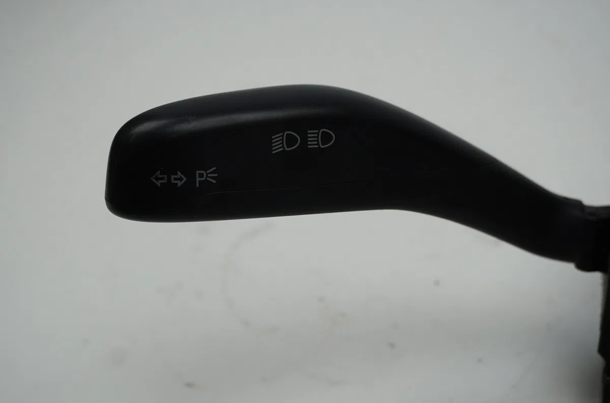 Bloc commodos Seat IBIZA III (6L1) 1.2 12v (2006-2009) occasion