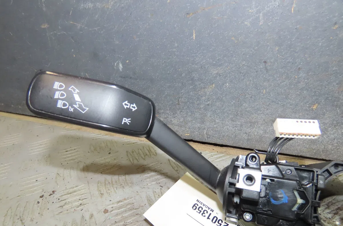 Bloc commodos Volkswagen GOLF VII Variant (BA5, BV5) 1.6 tdi (2013-2018) occasion
