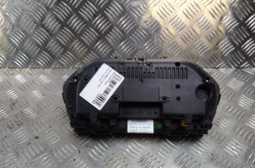 Bloc compteurs Bmw 1 (F20) 118 d (2011-2015) occasion