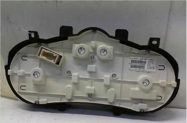 Bloc compteurs PEUGEOT 206  Phase 1 03-2009--05-2013 1.4 HDI 70ch occasion