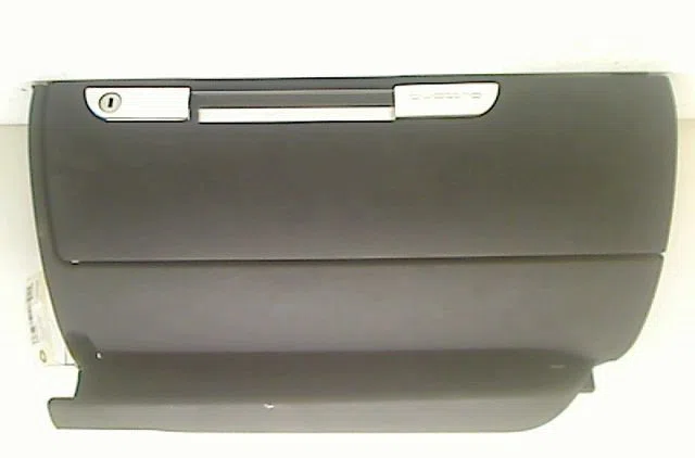 Boite à gants Audi TT (8N3) 1.8 t quattro (1998-2006) occasion