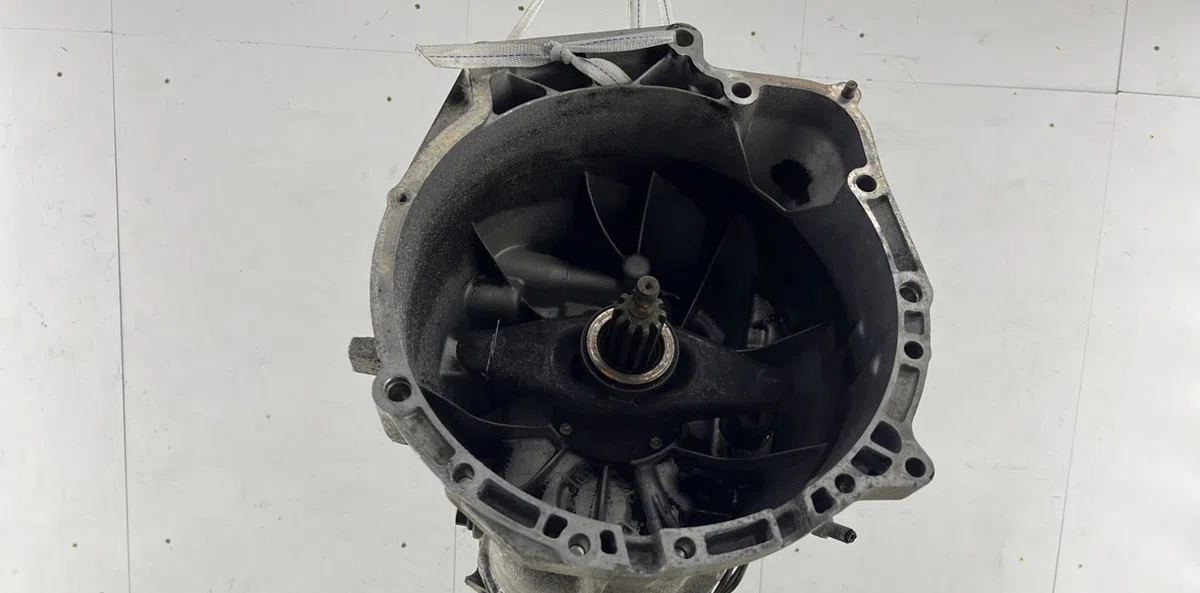 Boîte de vitesses manuelle BMW SERIE 3 E46 TOURING PHASE 1 BREAK occasion