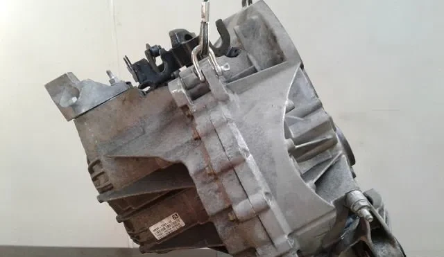 Boîte de vitesses manuelle Ford FOCUS C-MAX (DM2) 2.0 tdci (2003-2007) occasion — photo 2