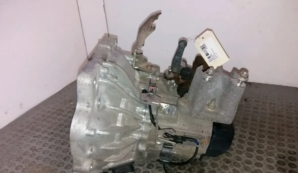 Boîte de vitesses manuelle Mazda 2 (DE_, DH_) 1.3 (de3fs) (2007-2015) occasion — photo 2