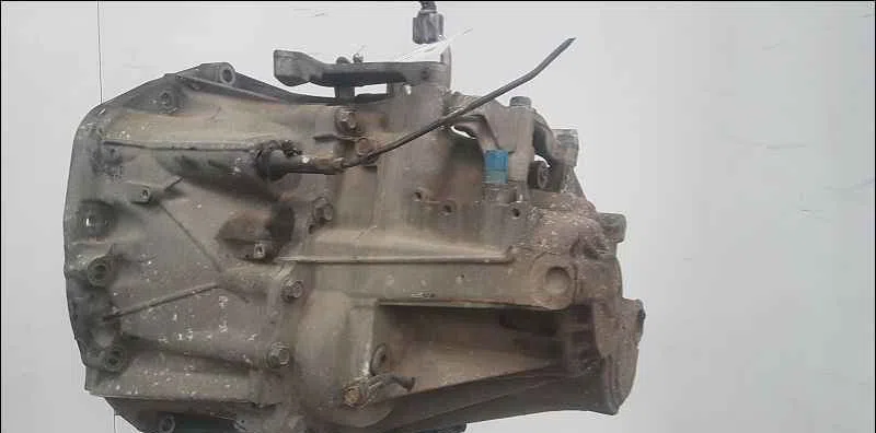 Boîte de vitesses manuelle NISSAN QASHQAI I occasion — photo 2