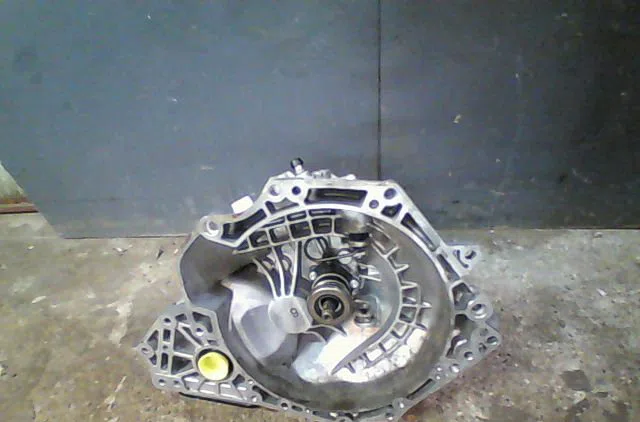 Boîte de vitesses manuelle Opel CORSA D (S07) 1.2 (l08, l68) (2006-2014) 5 portes occasion — photo 4