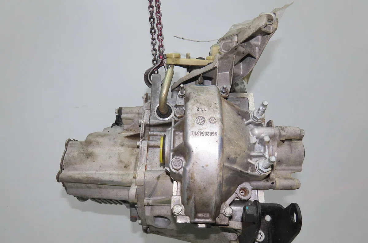 Boîte de vitesses manuelle Opel CORSA F 1.2 (68) (2019) occasion — photo 2
