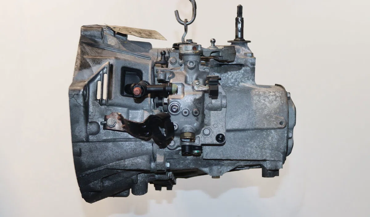 Boîte de vitesses manuelle Peugeot 3008 Monospace (0U_) 1.2 (2015-2016) occasion — photo 3