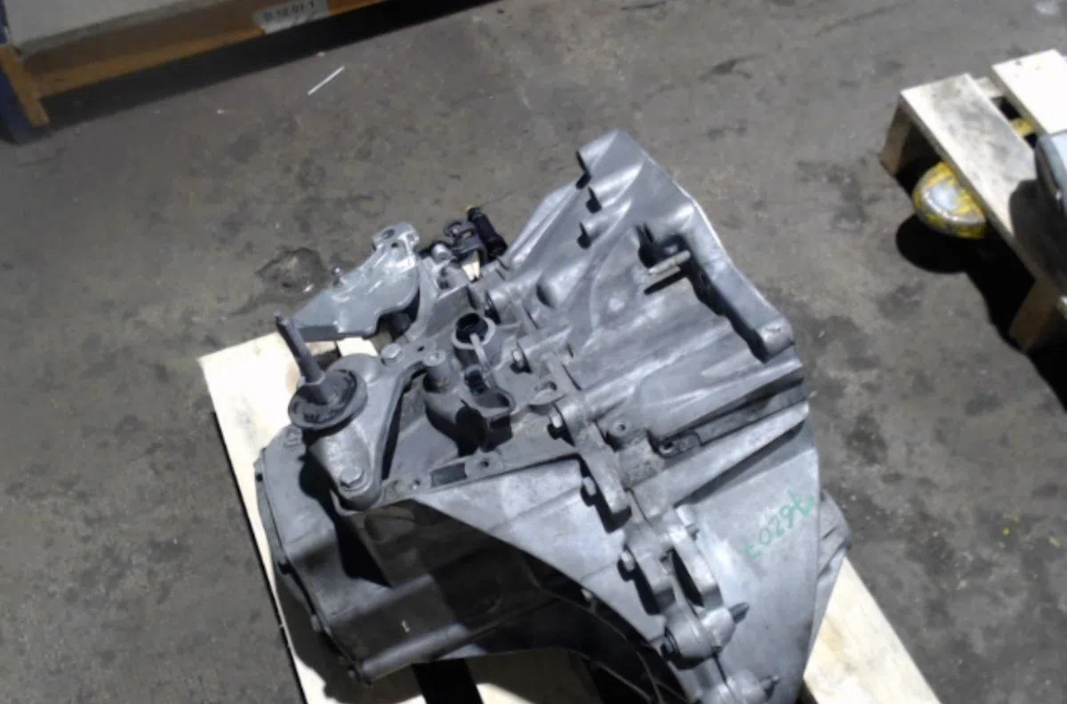 Boîte de vitesses manuelle Peugeot RCZ 1.6 16v (2010-2015) occasion — photo 2