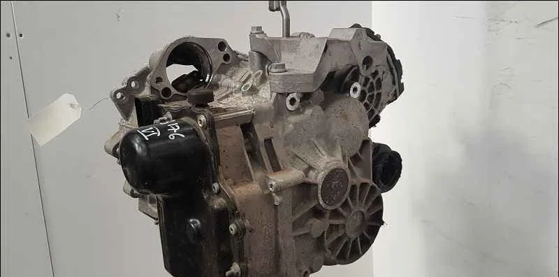 Boîte de vitesses manuelle VOLKSWAGEN POLO VI occasion — photo 2