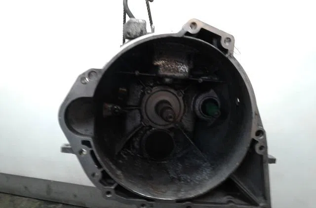 Boîte de vitesses manuelle VOLKSWAGEN TOUAREG I occasion — photo 2