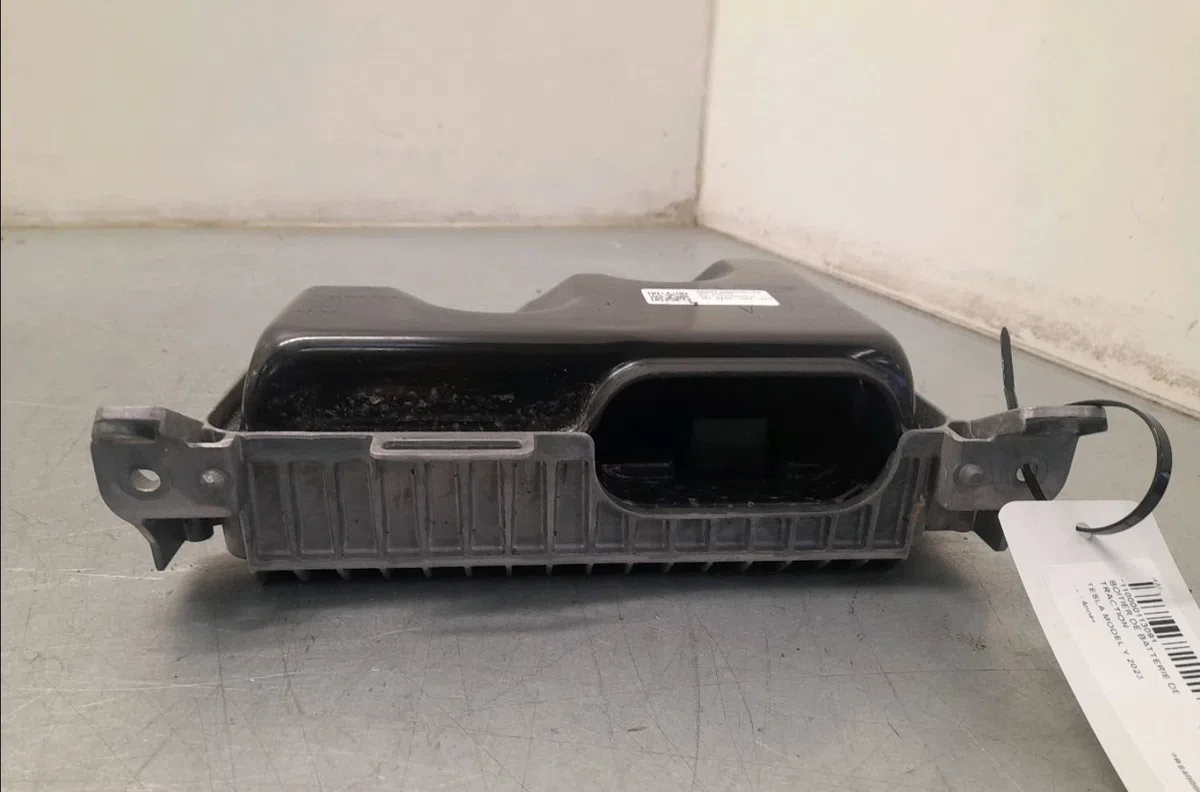 Boitier de batterie de traction Tesla MODEL Y (5YJY) Ev (2019) occasion — photo 3