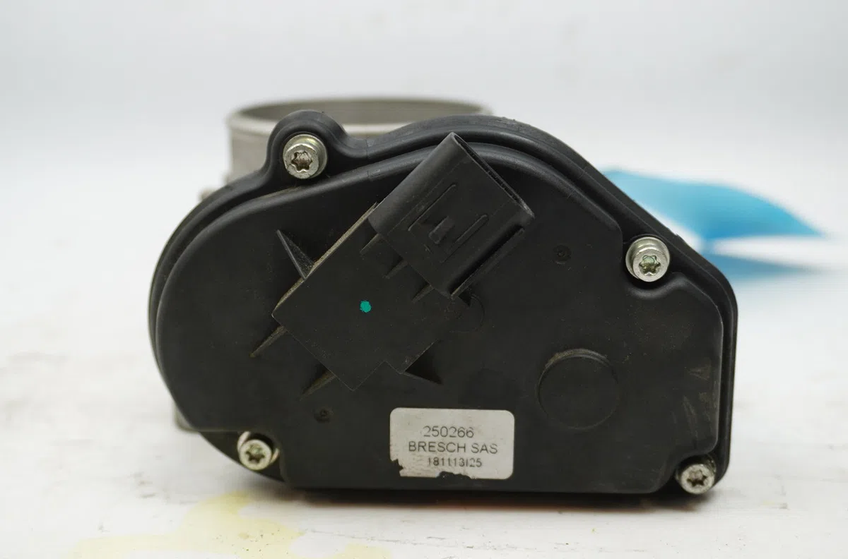 Boitier papillon Ford FOCUS II (DA_, HCP, DP) 1.8 flexifuel (2006-2012) occasion — photo 4