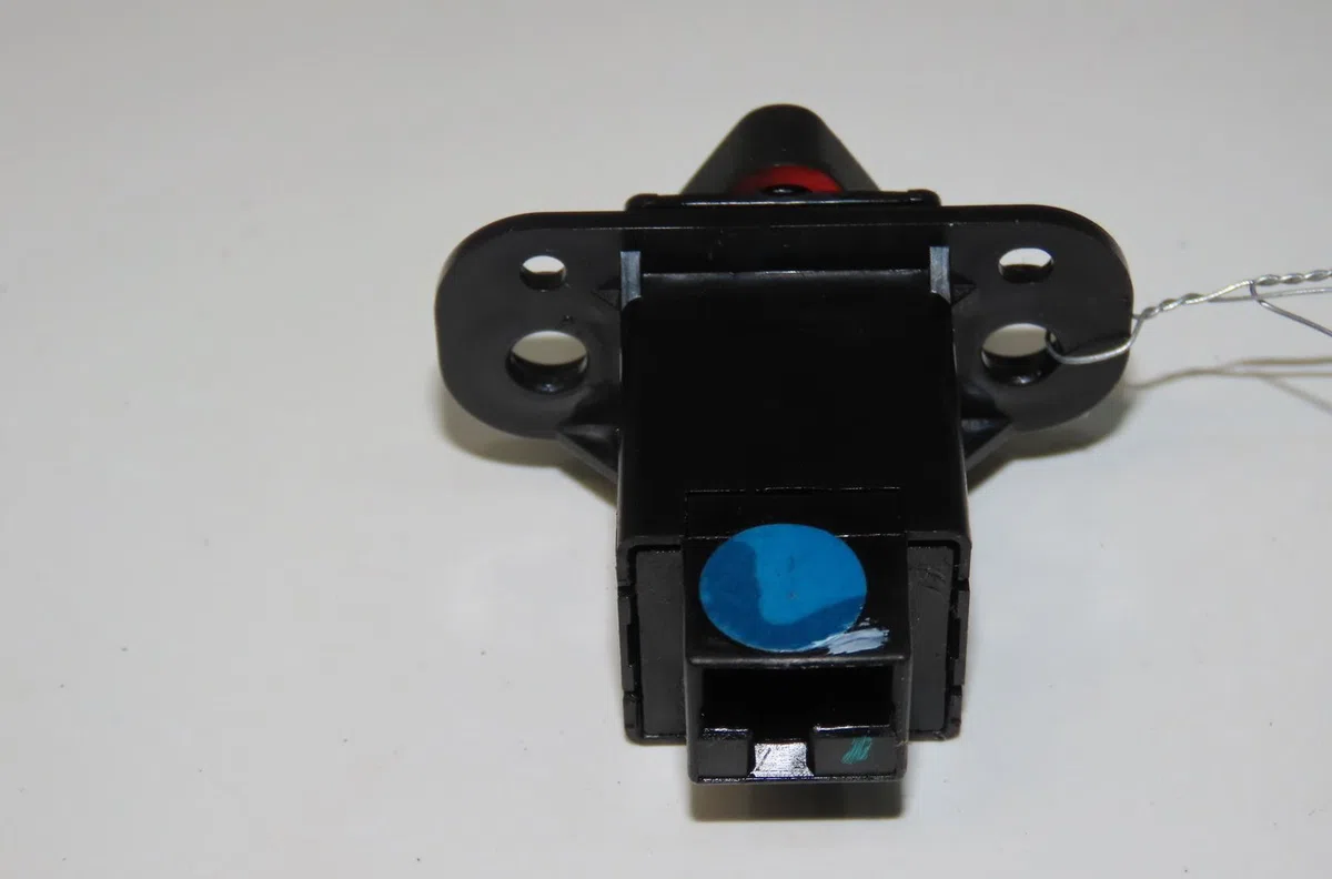 Bouton de warning Chevrolet ORLANDO (J309) 2.0 d (2011-2015) occasion — photo 2