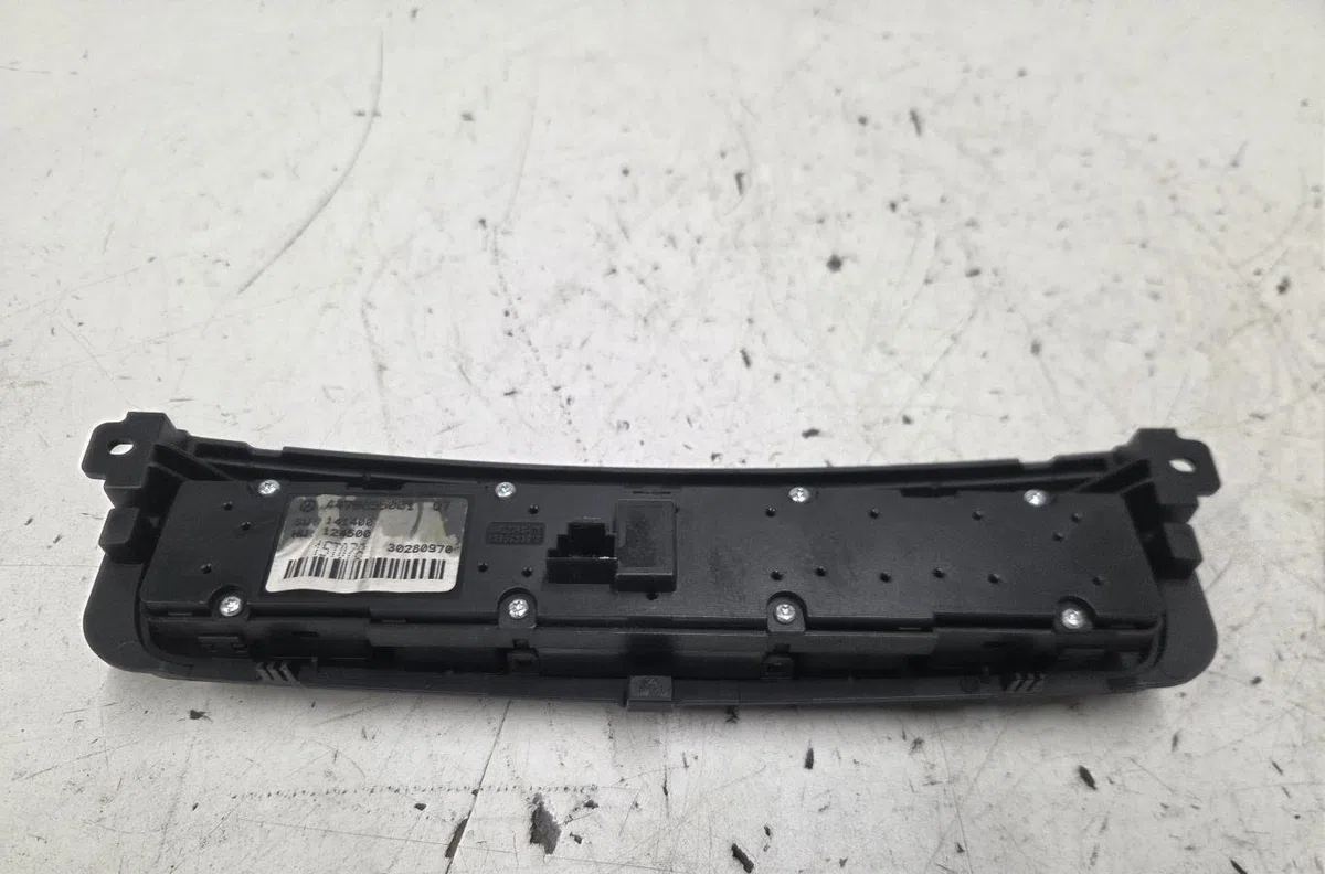Bouton de warning MERCEDES VITO TOURER 447 PHASE 1 occasion — photo 2