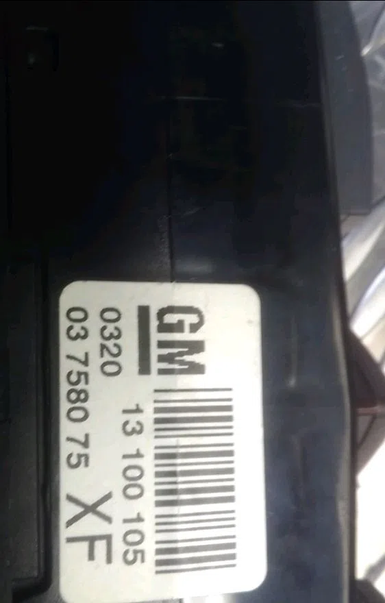 Bouton de warning Opel ASTRA H Break (A04) 1.7 cdti (l35) (2004-2010) occasion — photo 2