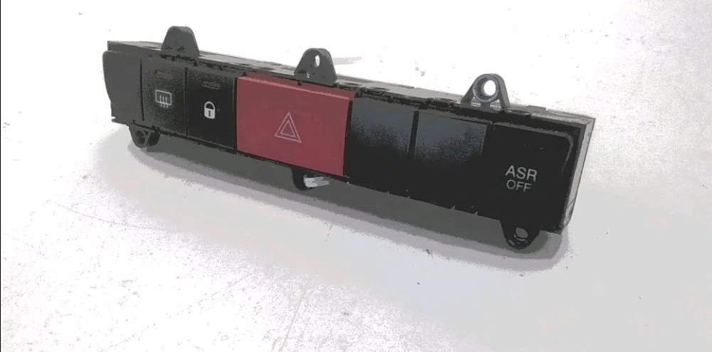 Bouton de warning Peugeot BOXER Camionnette 2.0 bluehdi 130 (2015-2019) occasion — photo 2