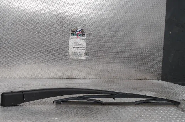 Bras essuie-glace arrière RENAULT KANGOO 2  KANGOO 2 PHASE 2 occasion — photo 2