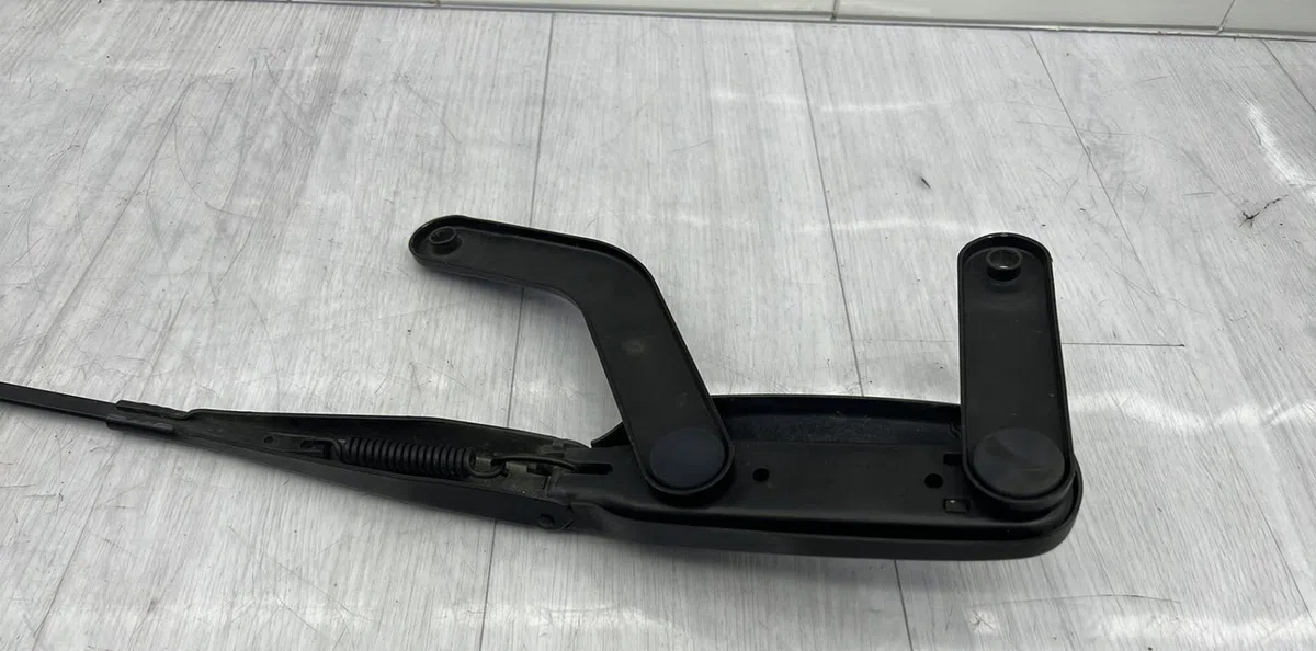 Bras essuie-glace avant droit FORD C-MAX 1 PHASE 1 occasion — photo 2
