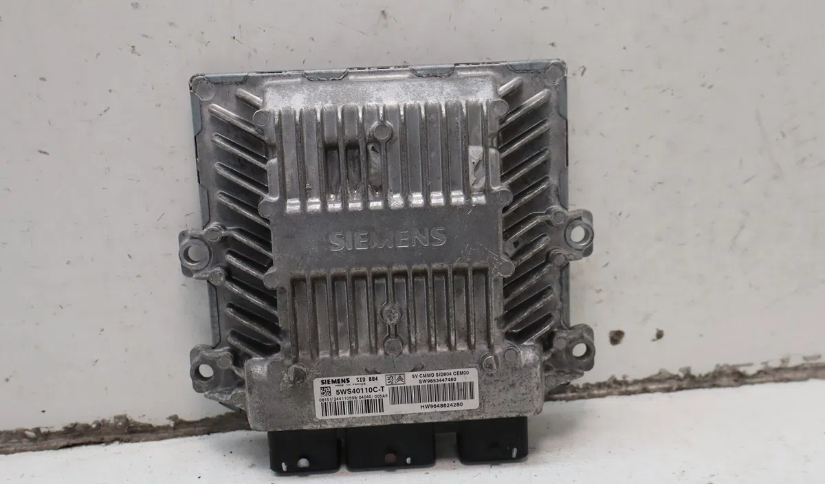 Bsm (boitier servitude moteur) Citroen C3 I (FC_, FN_) 1.4 hdi (2003-2011) 5 portes occasion — photo 2