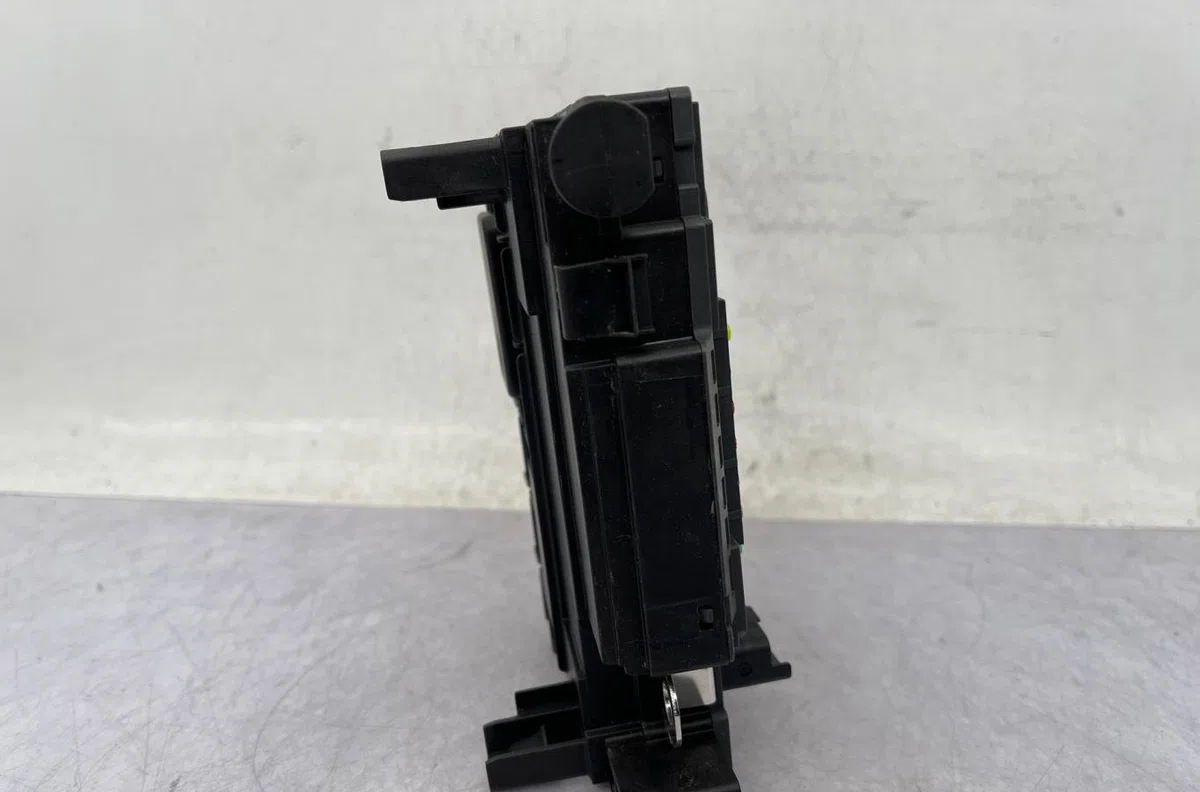 Bsm (boitier servitude moteur) CITROEN C4 PICASSO 2 PHASE 2 occasion — photo 4