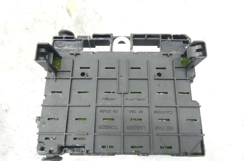 Bsm (boitier servitude moteur) PEUGEOT 307 PHASE 1 occasion — photo 3