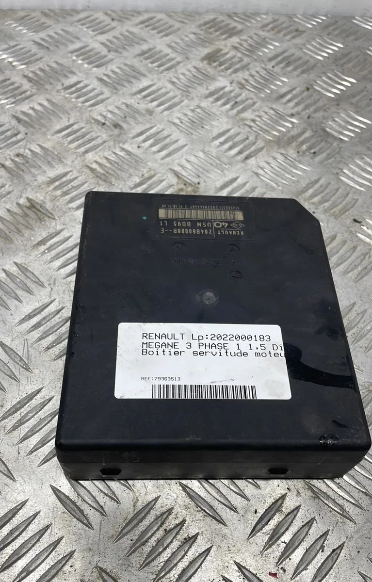 Bsm (boitier servitude moteur) RENAULT MEGANE 3 PHASE 1 occasion