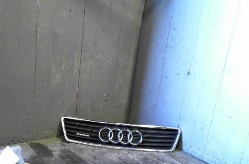Calandre AUDI A4 1 A4 1 PHASE 1 occasion