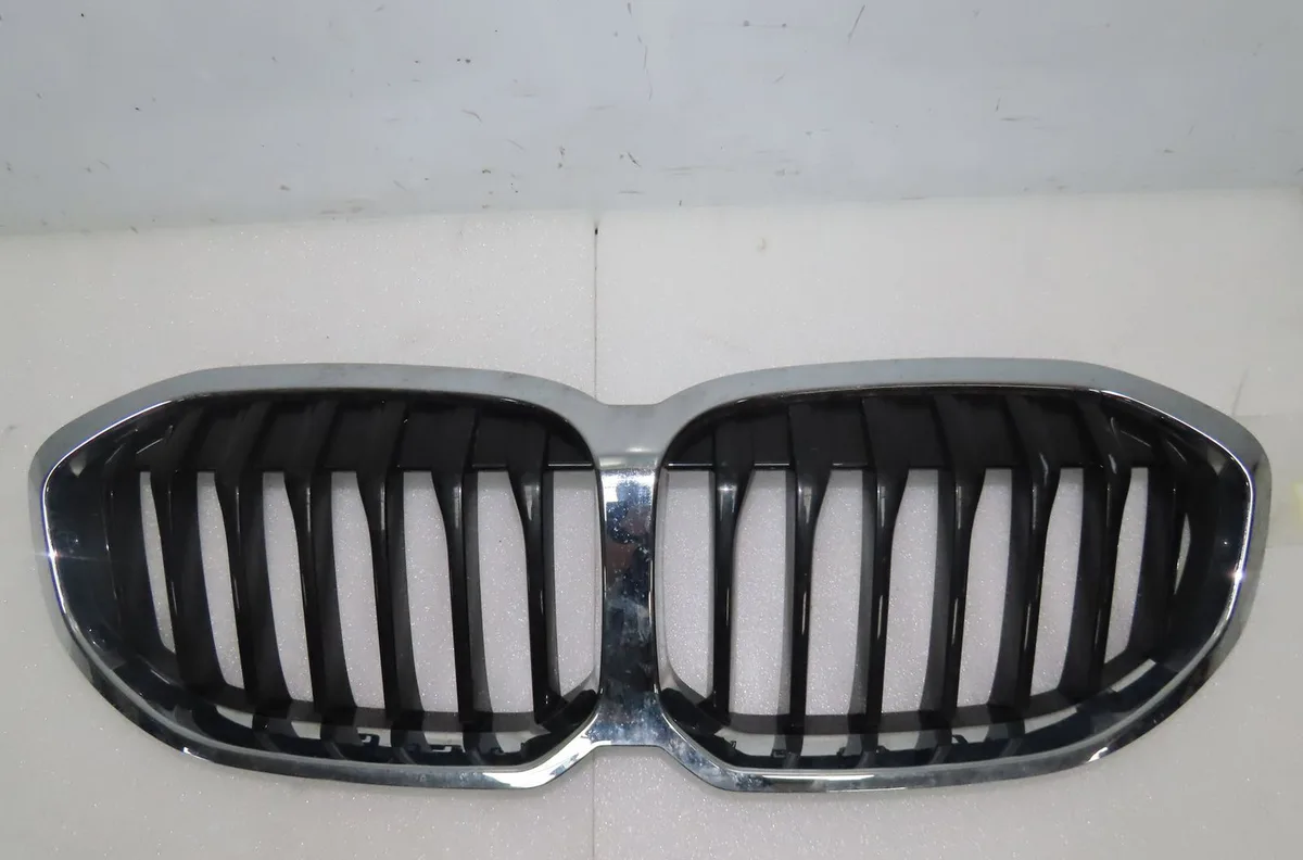 Calandre Bmw 1 (F40) 116 d (2019) occasion
