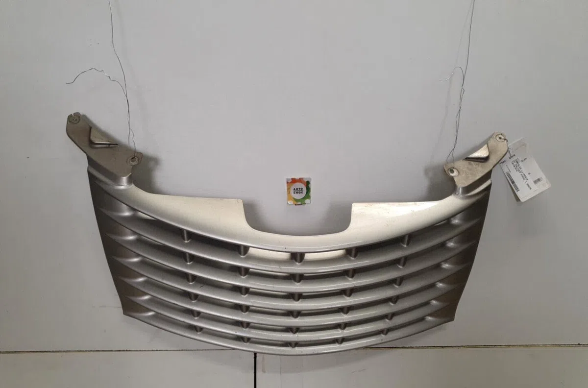 Calandre CHRYSLER PT CRUISER PHASE 1 BREAK occasion — photo 2