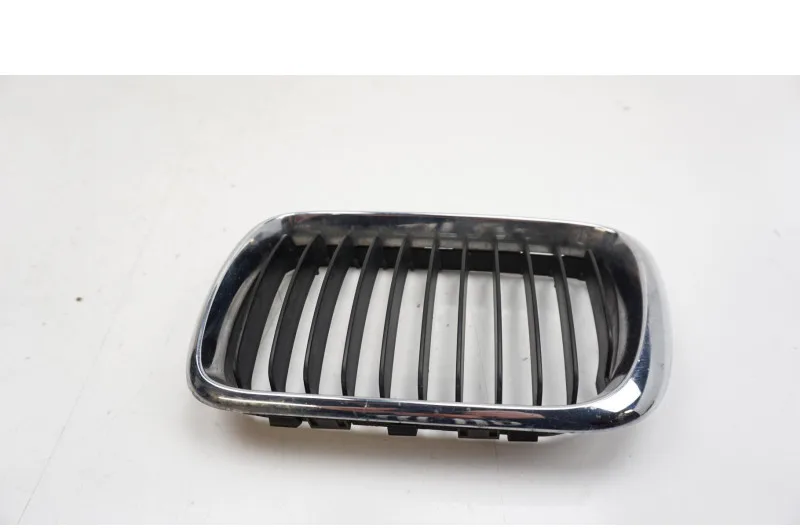 Calandre droite pour BMW SERIE 3 E36