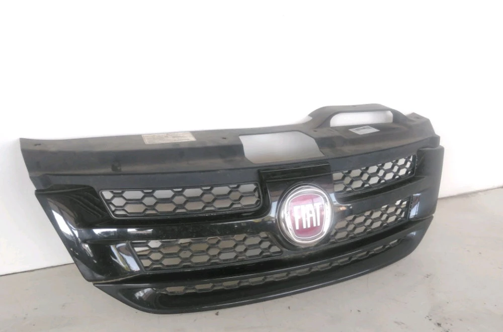 Calandre Fiat FREEMONT (345_) 2.0 jtd (2011) occasion