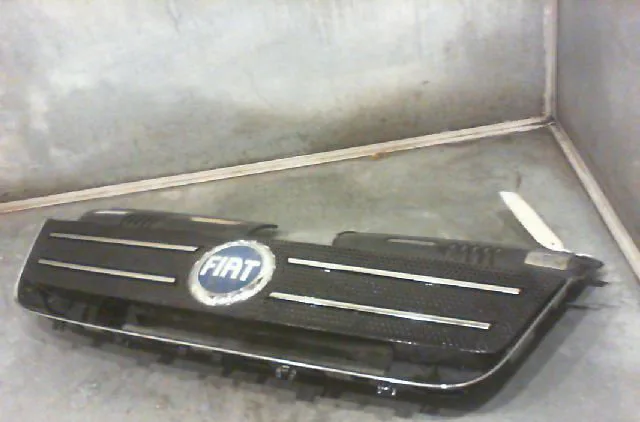 Calandre Fiat IDEA (350_) 1.9 jtd (2004) occasion