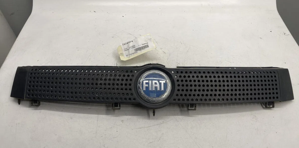 Calandre Fiat PANDA (169_) 1.1 (169.axa1a) (2003) occasion