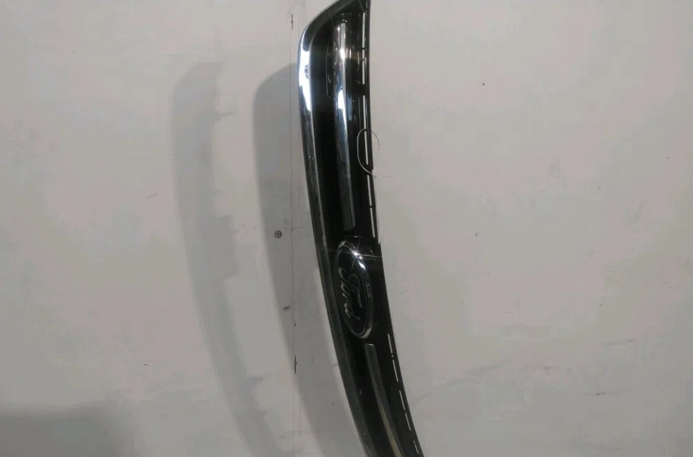 Calandre Ford KUGA II (DM2) 2.0 tdci (2013-2014) occasion — photo 2