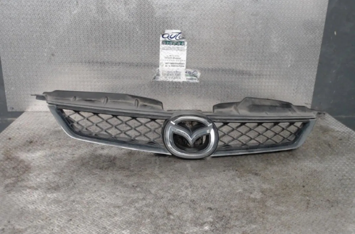 Calandre MAZDA 5 1  5 1 PHASE 1 MONOSPACE occasion